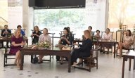 G20峰会，红木家具扬中华之国粹。